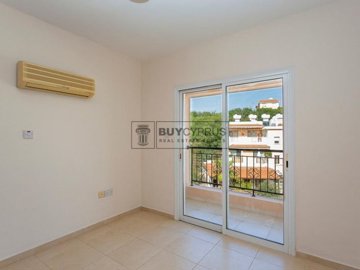 Apartment For Sale  in  Chlorakas