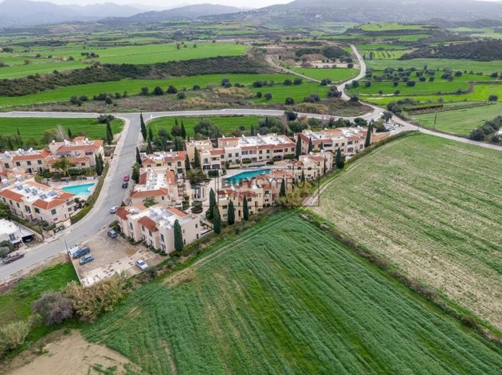 Image No.2-Appartement de 2 chambres à vendre à Polis