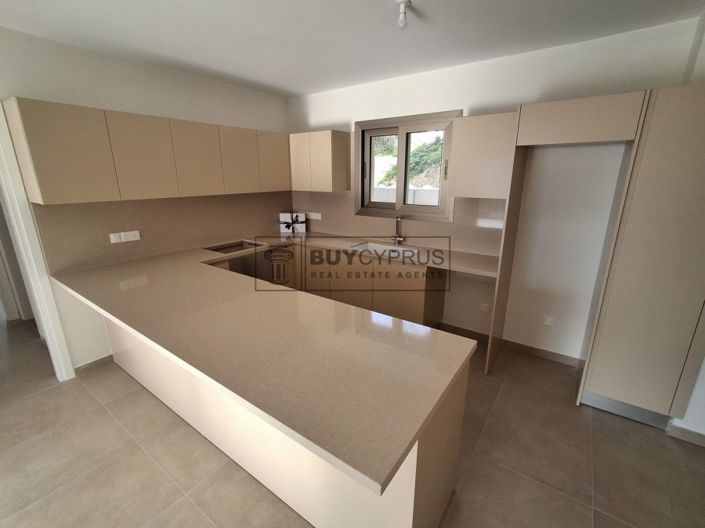 Image No.4-Appartement de 2 chambres à vendre à Universal