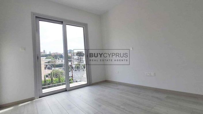 Image No.9-Appartement de 2 chambres à vendre à Universal