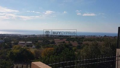 Apartment For Sale  in  Mesa Chorio