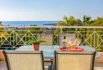 Detached Villa For Sale  in  Coral Bay