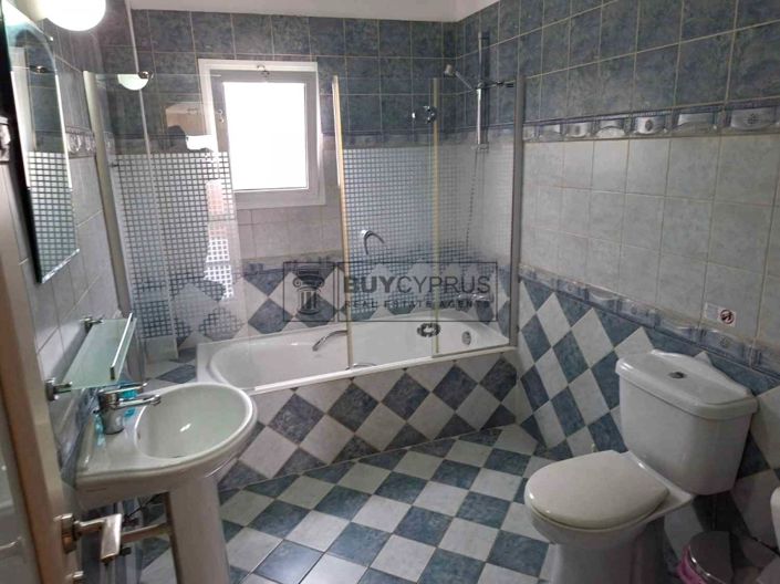 Image No.8-4 Bed Villa for sale