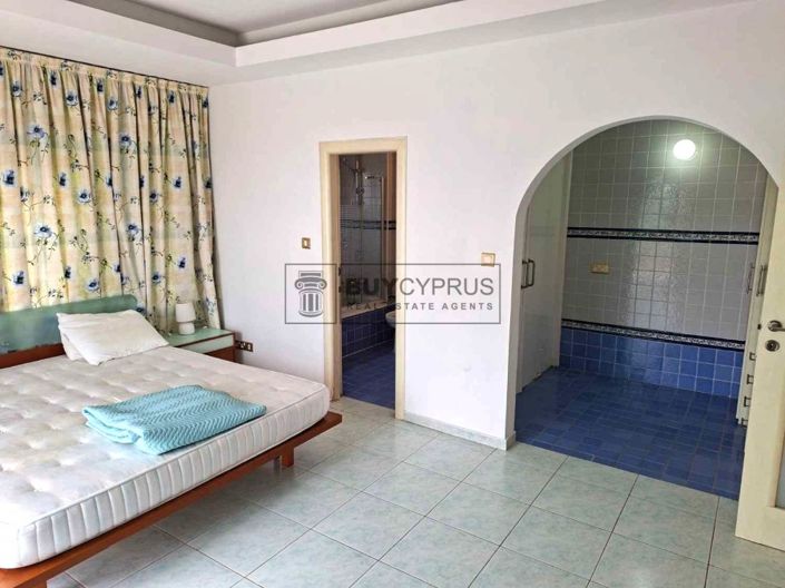 Image No.9-4 Bed Villa for sale