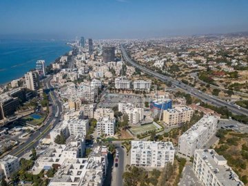 Apartment For Sale  in  Ayios Tychonas