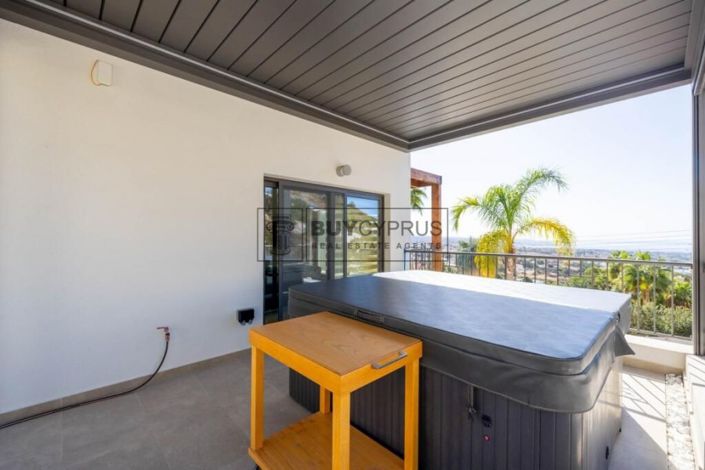 Image No.28-Villa de 4 chambres à vendre à Peyia