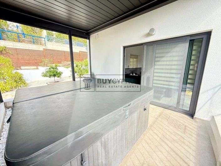 Image No.29-Villa de 4 chambres à vendre à Peyia