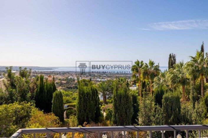 Image No.4-Villa de 4 chambres à vendre à Peyia