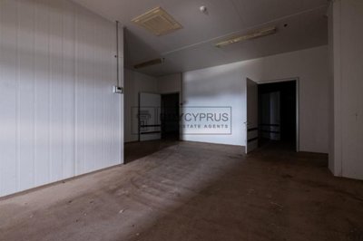 Building For Sale  in  Tremithousa