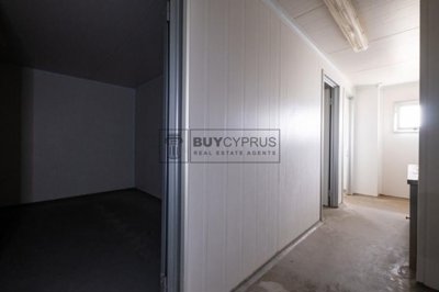 Building For Sale  in  Tremithousa