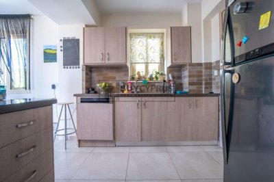 Detached Villa For Sale  in  Tala