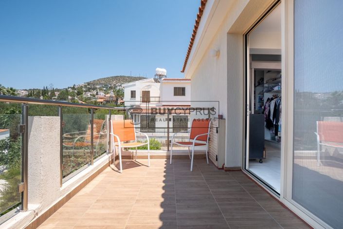 Image No.37-4 Bed Villa for sale