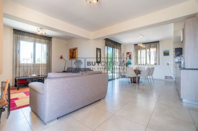 Detached Villa For Sale  in  Tala