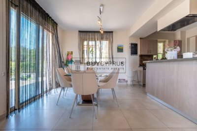 Detached Villa For Sale  in  Tala