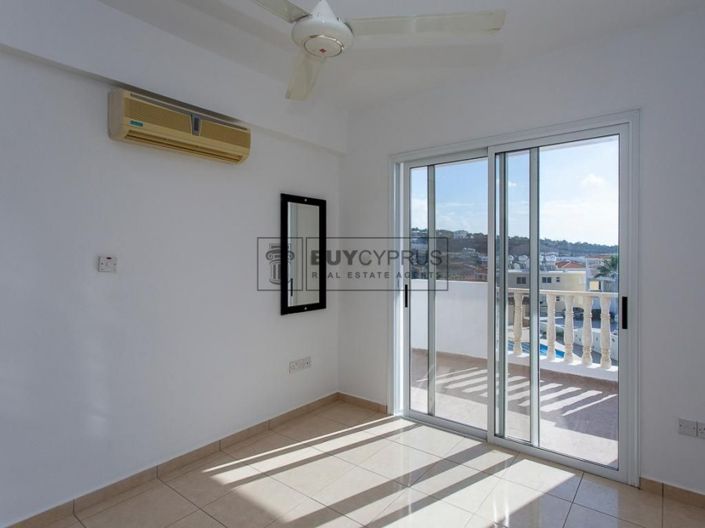 Image No.10-1 Bed Apartment for sale