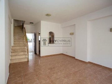 Town House For Sale  in  Kato Paphos