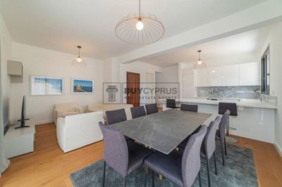 Apartment For Sale  in  Ayios Tychonas