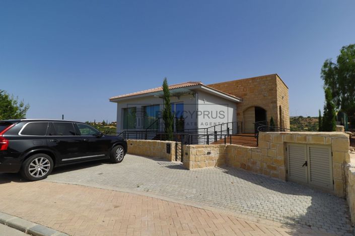 Image No.26-4 Bed Villa for sale