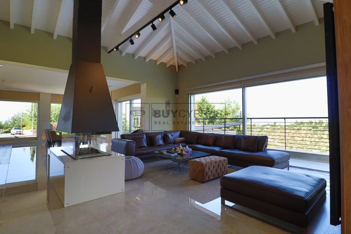 Image No.9-4 Bed Villa for sale