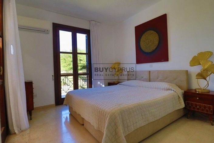 Image No.13-3 Bed Villa for sale