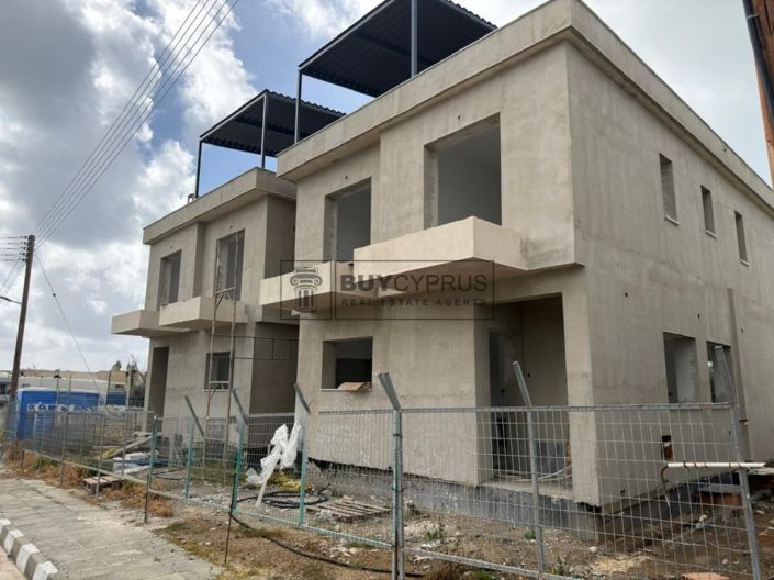 Image No.2-3 Bed Villa for sale