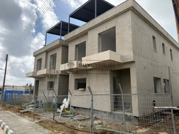 Detached Villa For Sale  in  Mandria