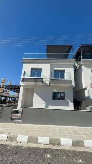 Image No.22-3 Bed Villa for sale