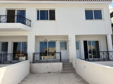 Town House For Sale  in  Emba