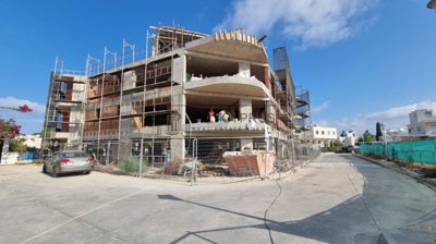 Apartment For Sale  in  Chlorakas