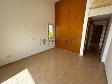 Apartment For Sale  in  Chlorakas