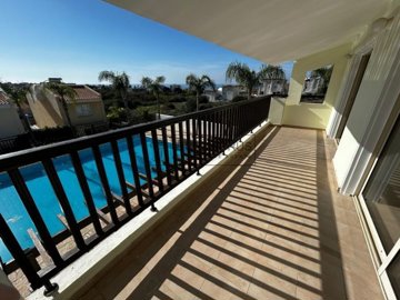 Apartment For Sale  in  Chlorakas