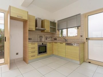 Semi Detached Villa For Sale  in  Peyia