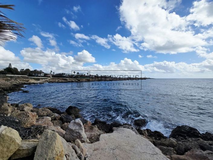 Image No.10-4 Bed Villa for sale