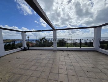 Detached Villa For Sale  in  Sea Caves