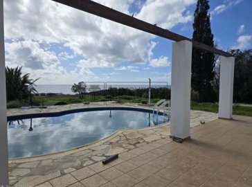 Detached Villa For Sale  in  Sea Caves