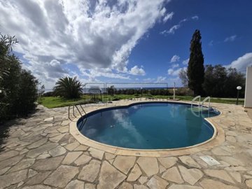 Detached Villa For Sale  in  Sea Caves