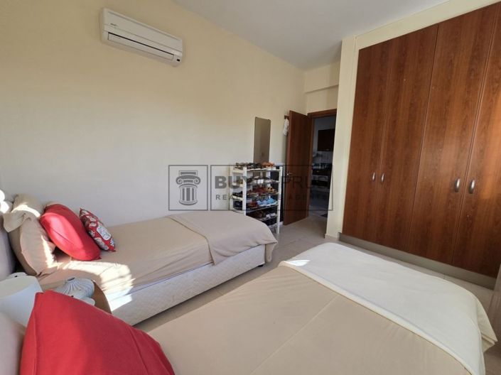 Image No.25-2 Bed Apartment for sale