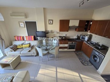 Apartment For Sale  in  Peyia