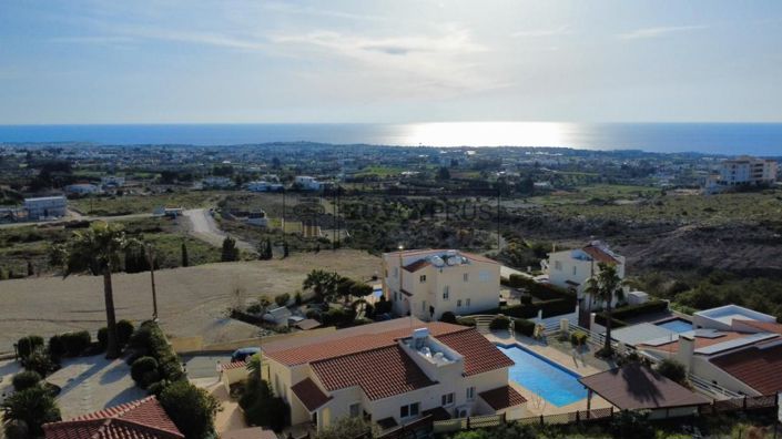 Image No.10-2 Bed Villa for sale