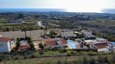 Detached Villa For Sale  in  Tremithousa