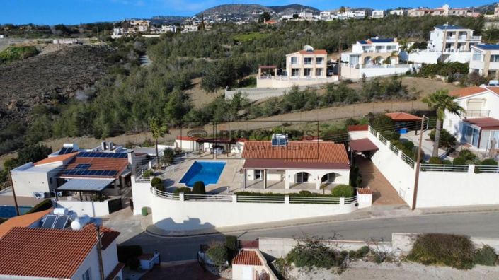 Image No.6-2 Bed Villa for sale