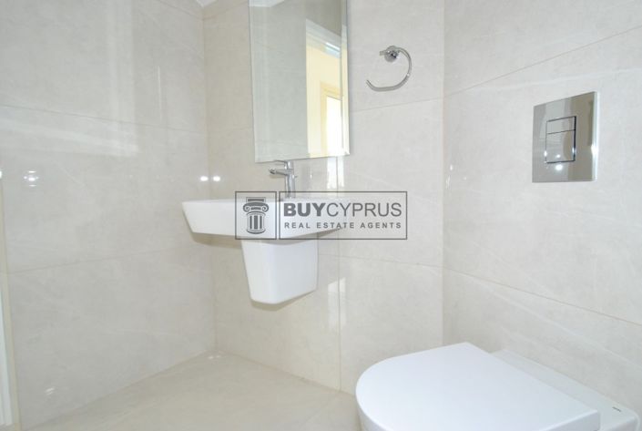 Image No.24-3 Bed Villa for sale