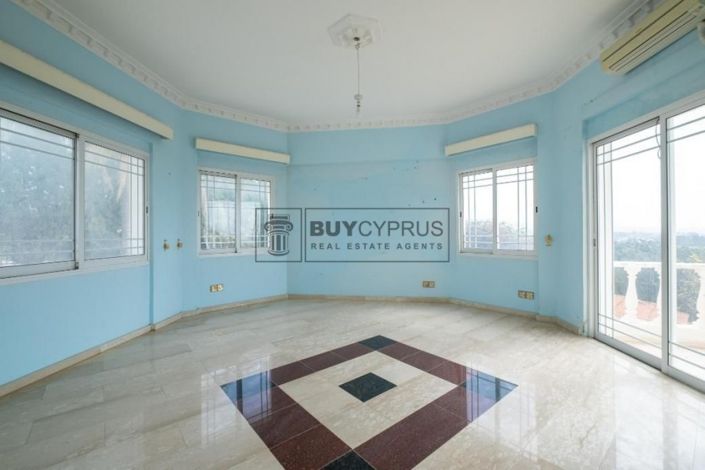 Image No.11-6 Bed Villa for sale