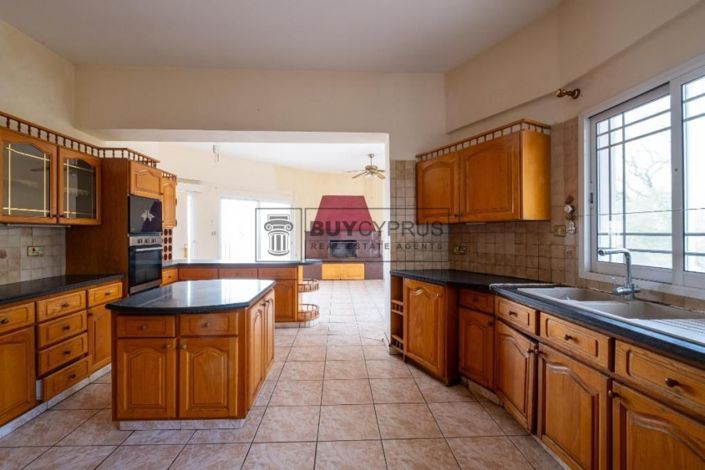 Image No.7-6 Bed Villa for sale