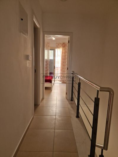 Image No.13-2 Bed Townhouse for sale