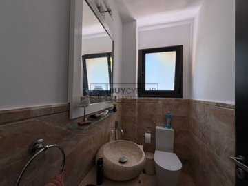 Detached Villa For Sale  in  Peyia