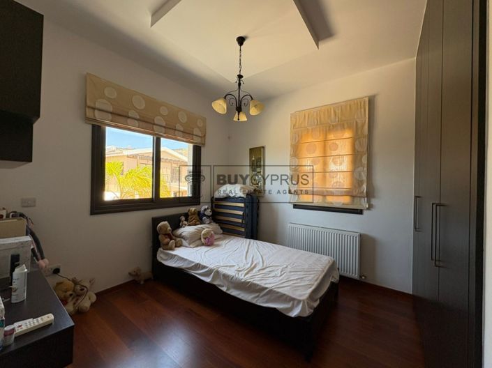 Image No.13-3 Bed Villa for sale