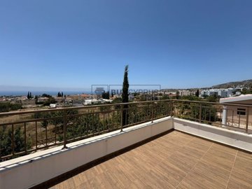 Detached Villa For Sale  in  Peyia