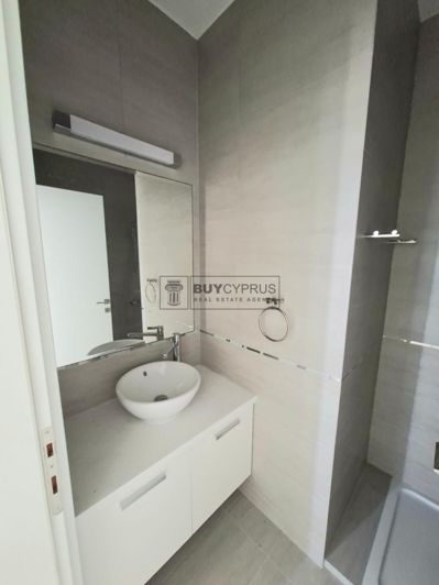 Image No.7-2 Bed Property for sale