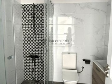 Apartment For Sale  in  Tombs of the Kings